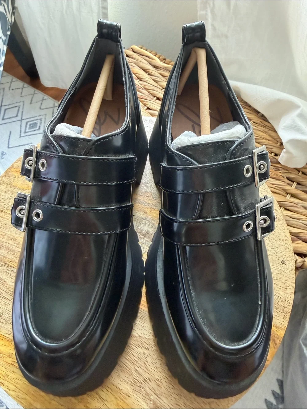 Zodiac Perri Black Patent Double Buckle Platform Lug Sole Loafers Sz 6 new